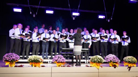 Unser Chor zu Gast beim Herbstliederabend des Sängerkranzes Igersheim