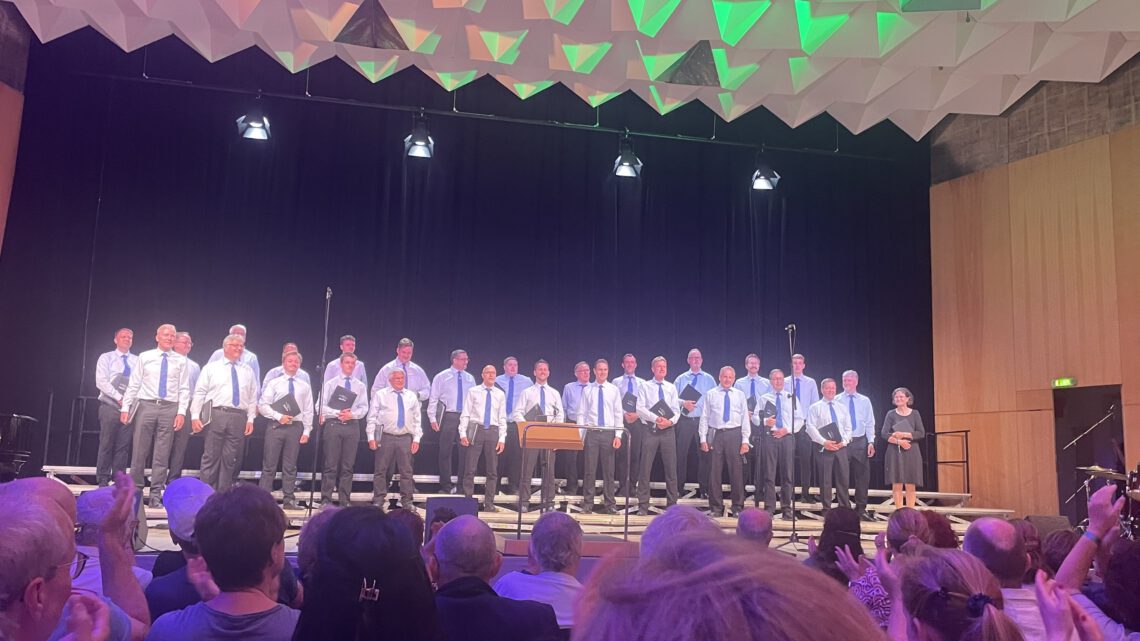 Mit dabei beim deutschen Chorfest in Nürnberg, der Liederkranz Ruppertshofen Leofels trat beim Wertungssingen in der Meistersingerhalle auf